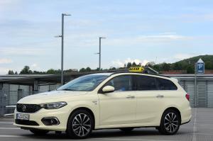 Fiat Tipo Station Wagon Taxi by Intax '2016